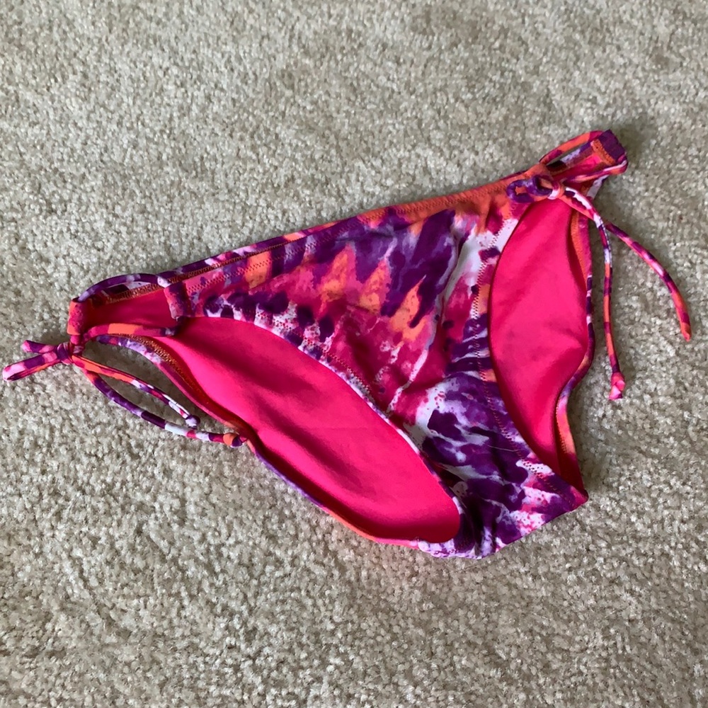 VS tie dye swim bottom